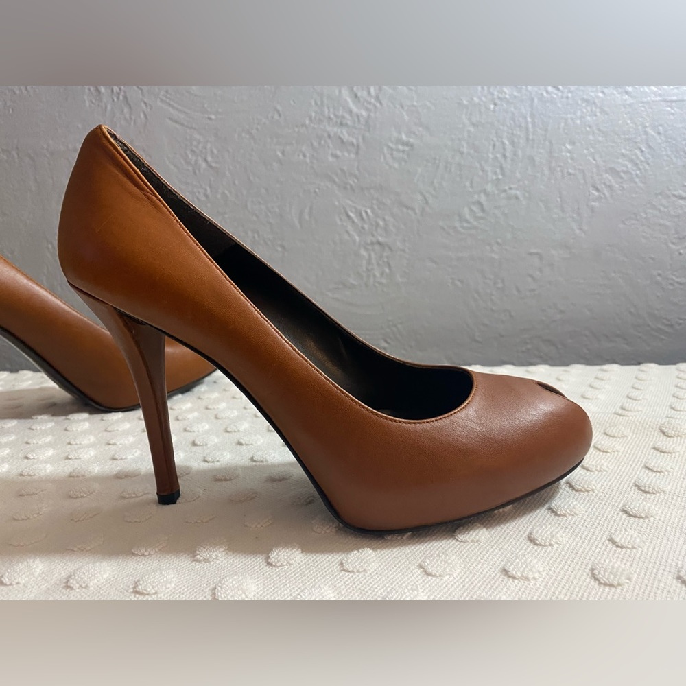 Stuart Weitzman Brown Leather Heels